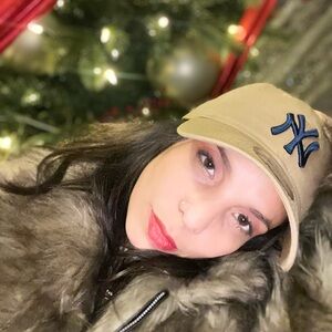 Meet your Posher, Carol